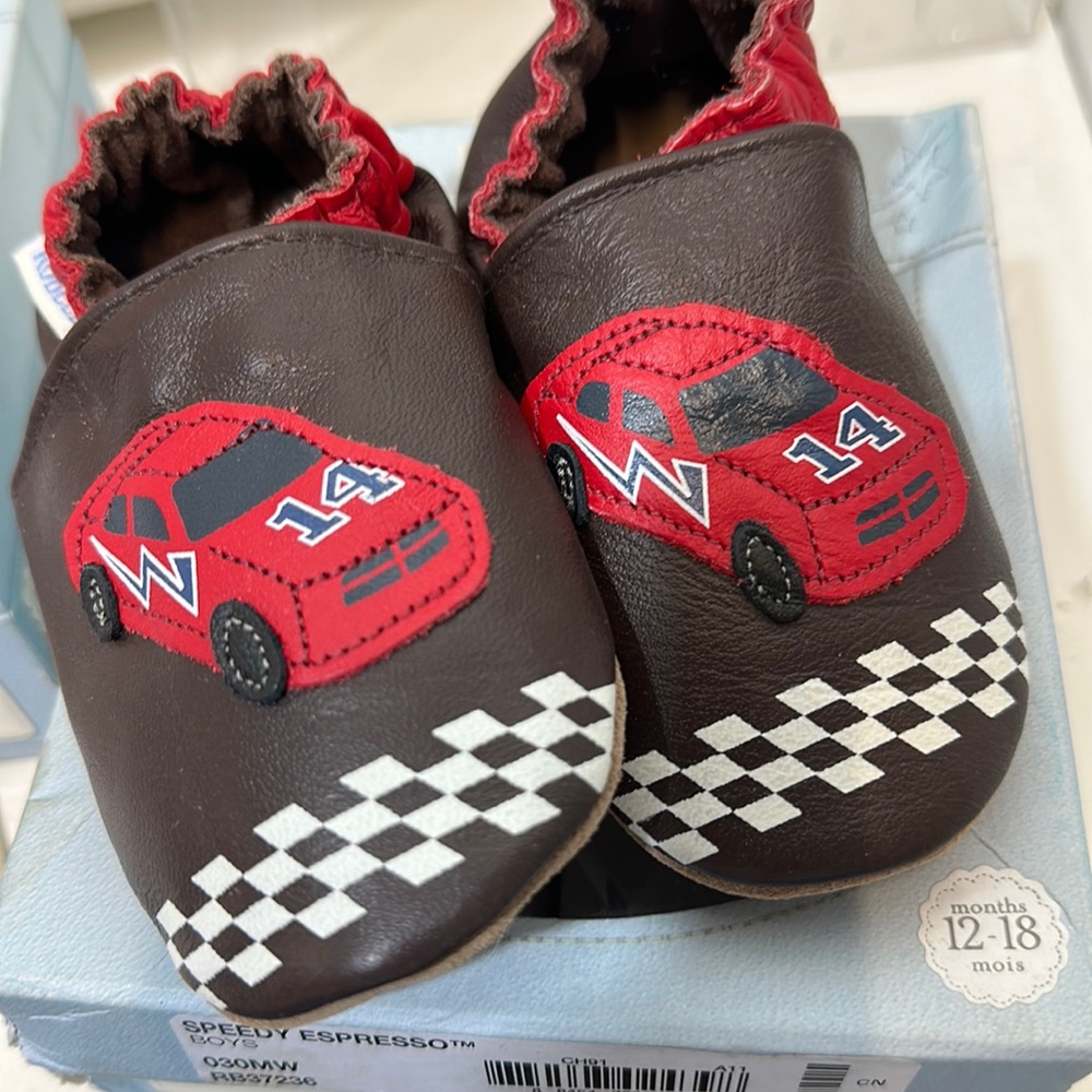 Robeez soft sole speed car